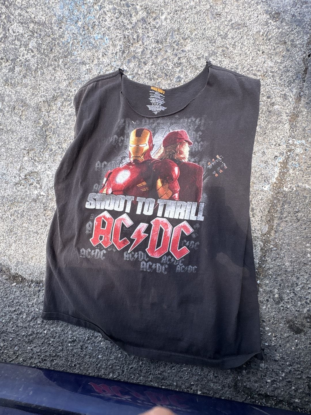 Vintage 2010 AC/DC Iron Man 2 Shoot to Thrill Movie Promo Sleeveless T-Shirt