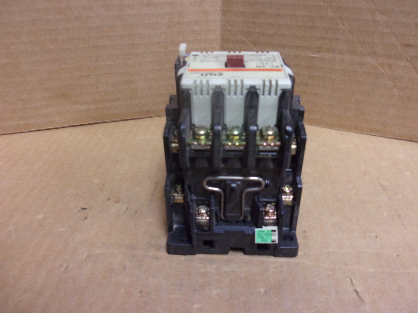 Fuji Starter , 4NC1Q0 SC-2N Contactor with JEM Relay , used