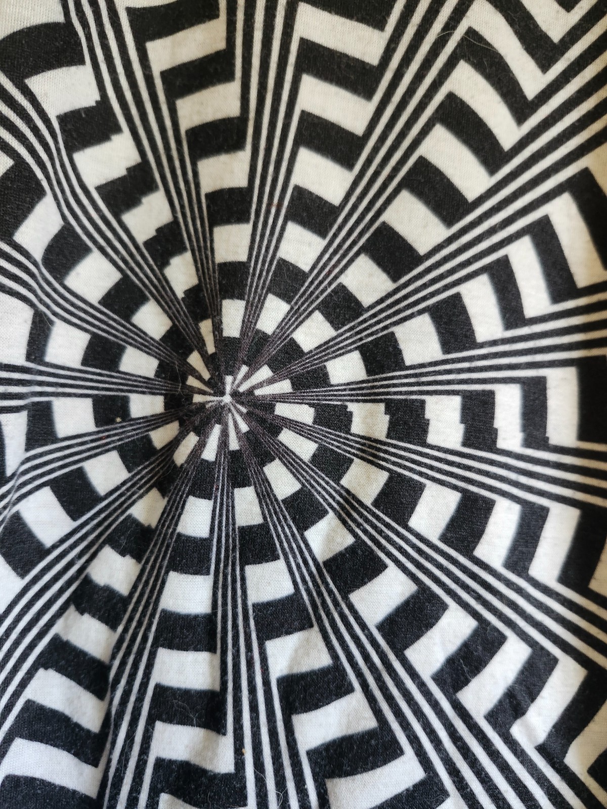 CaLightoScope x Corey Divine Op Art Psychedelic Sublimation Tee Size Large gallery