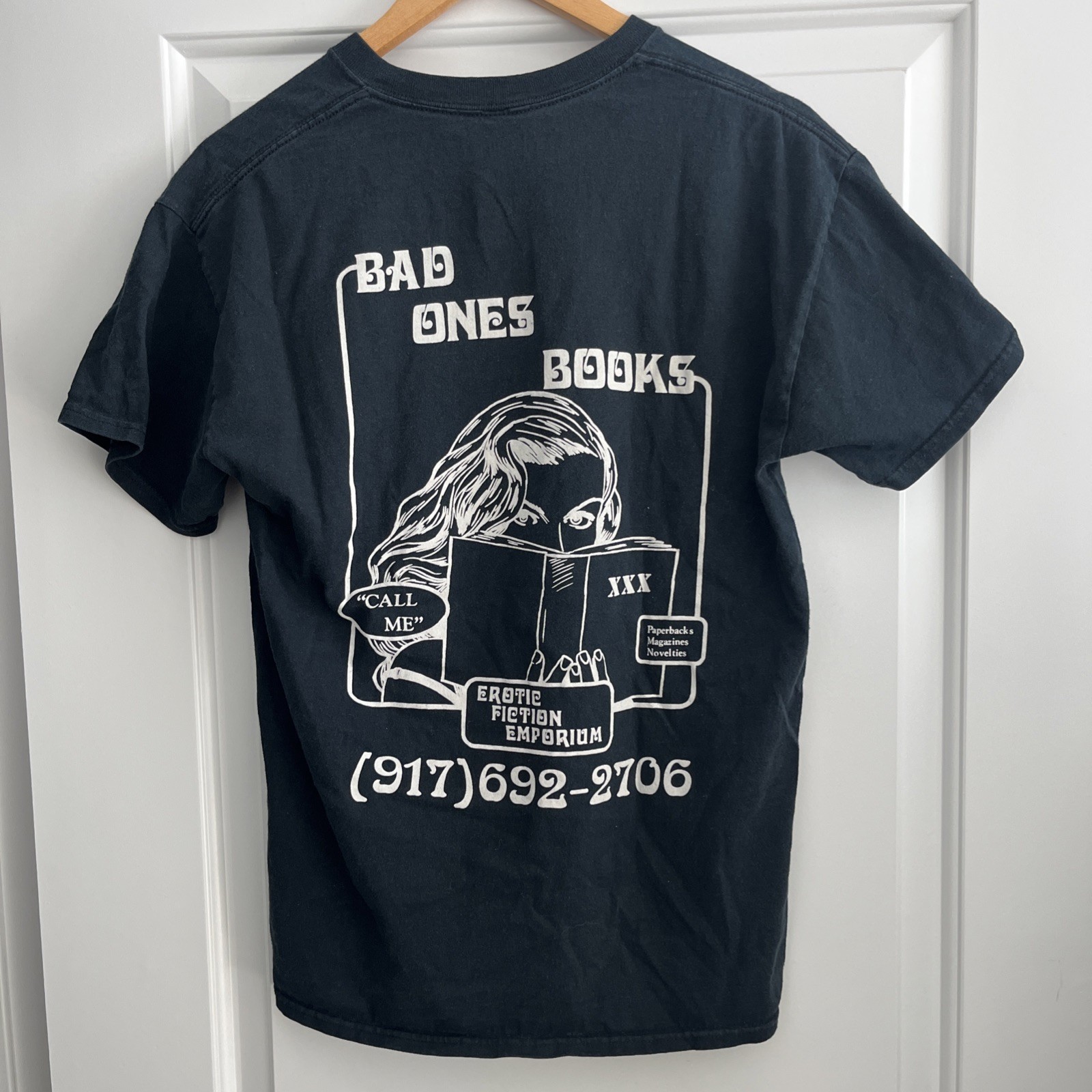 Andrew Brown's Erotic Skate Novel 'None Of The Bad Ones' T Shirt Size Medium 917 gallery