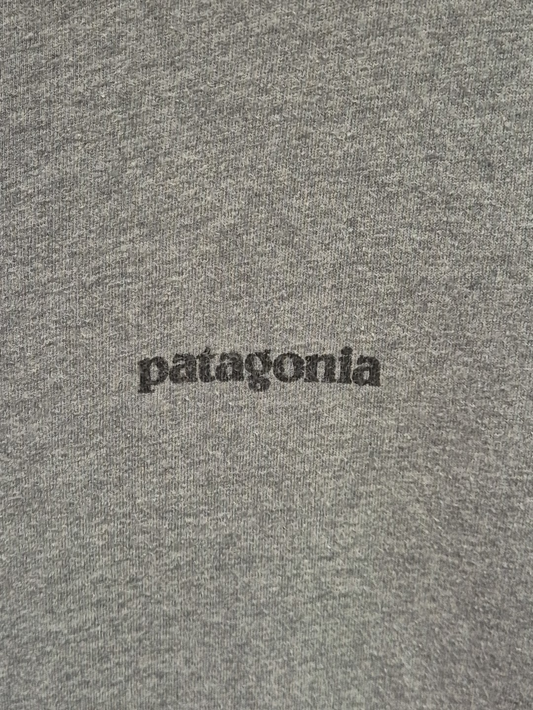 MENS PATAGONIA P-6 LOGO COTTON T-SHIRT SIZE LARGE gallery