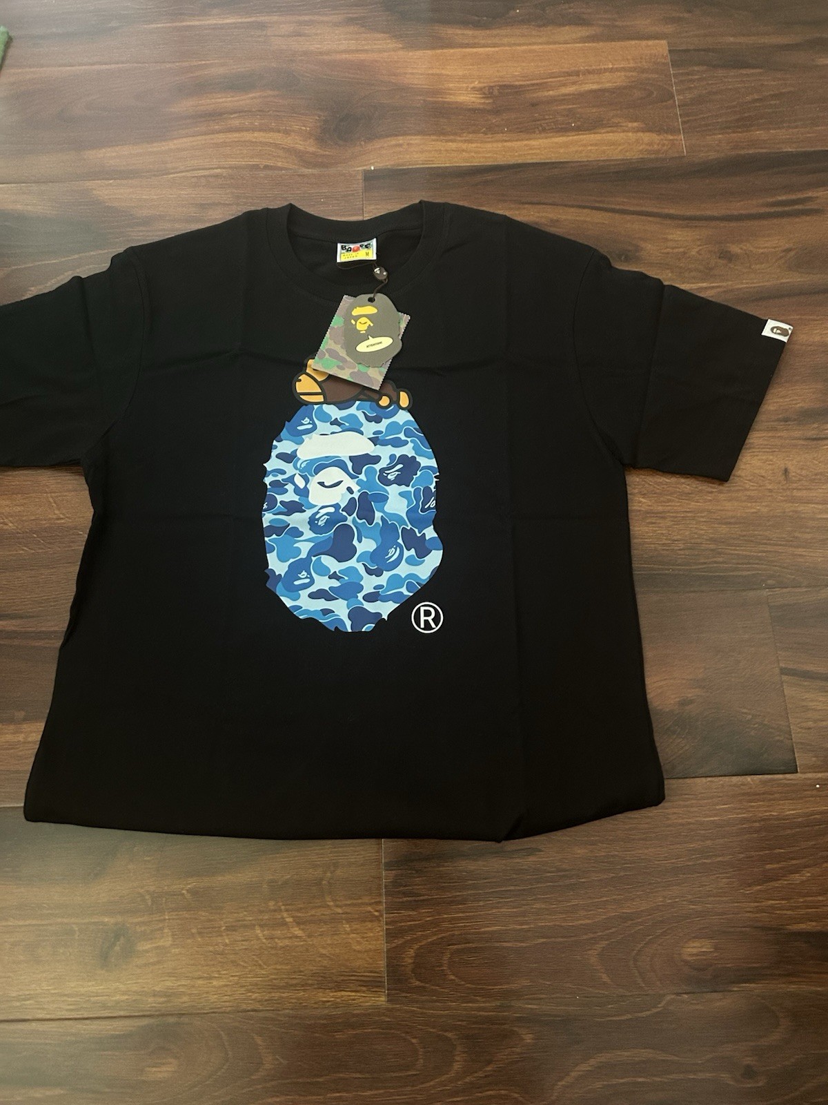 A Bathing Ape BAPE Logo Graphic Print Tee Men’s M Black Crew Neck Short Sleeve