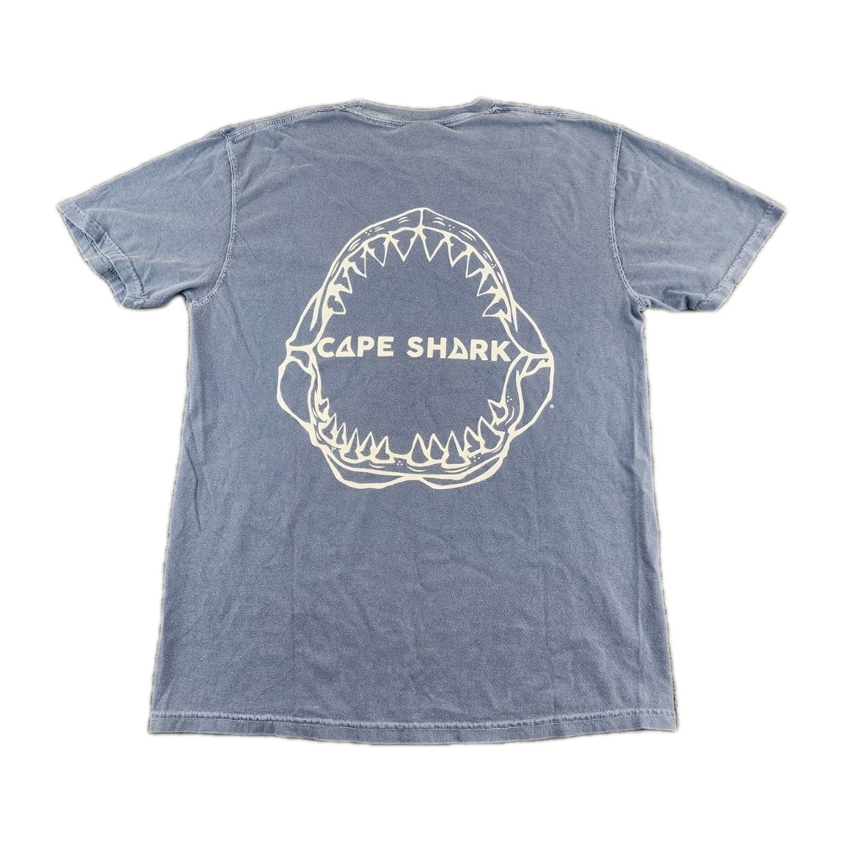 Cape Shark Shirt Mens Medium Cape Cod Chatham Massachusetts MA Beach Adult A59 gallery