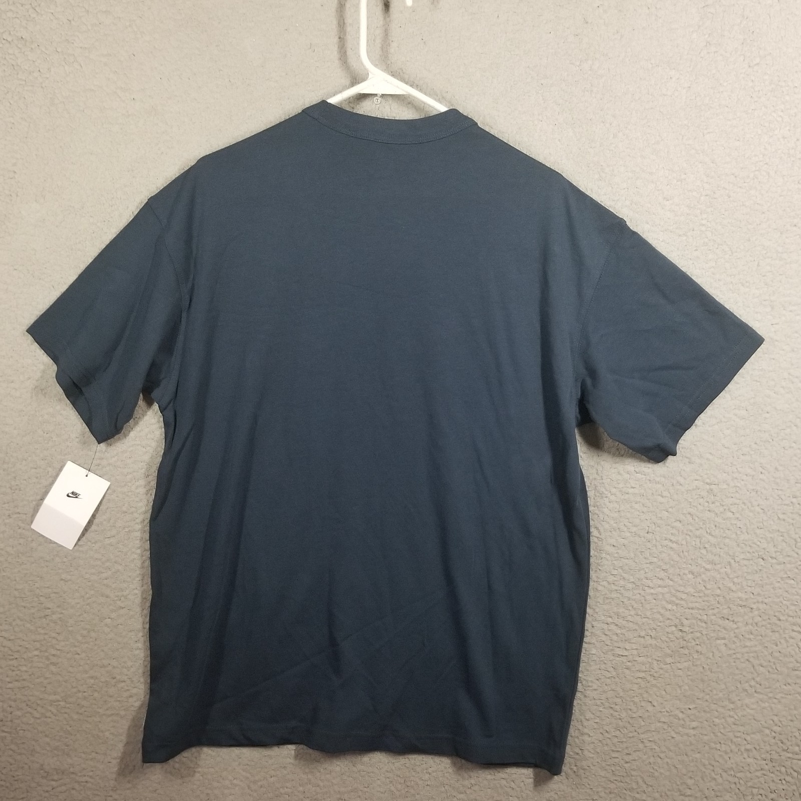 Nike Shirt Ambassador Club Rebellion Track & Field Run Mens Medium DZ3059-454 gallery