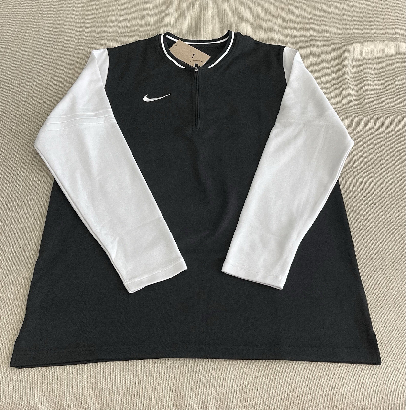 Nike Men's Dri-FIT 1/4 Zip Pullover Top Black White Size Medium NWT FJ9549-010 gallery