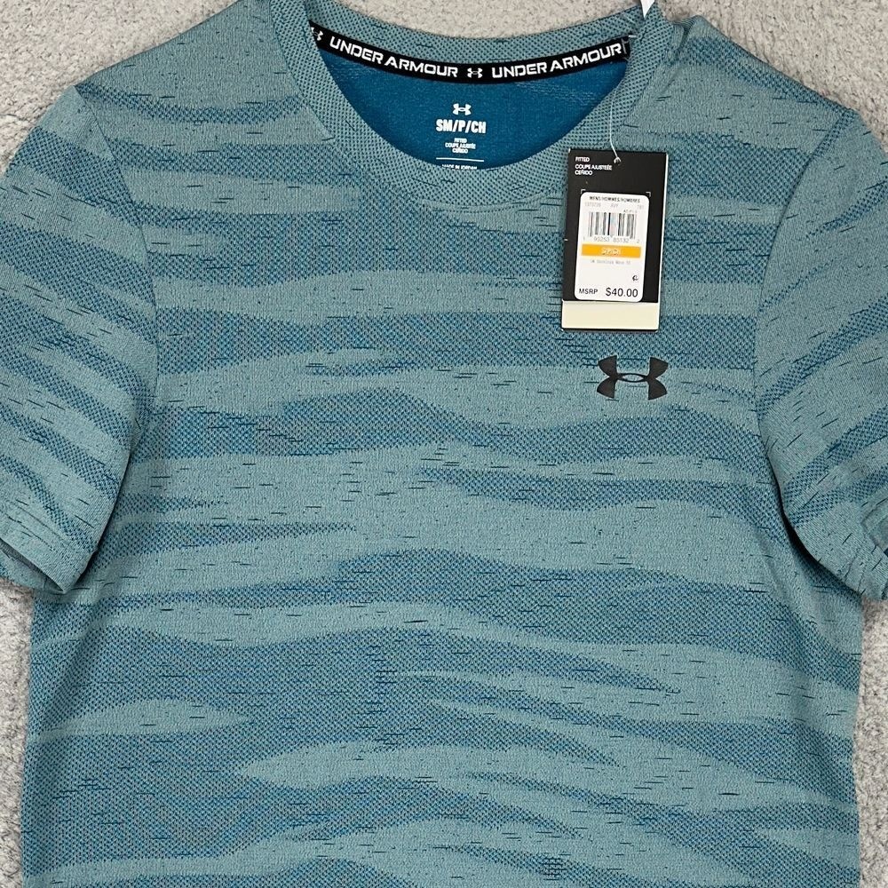 Under Armour Seamless Wave T-Shirt Mens Small Blue Nylon Blend Fitted Tee NEW