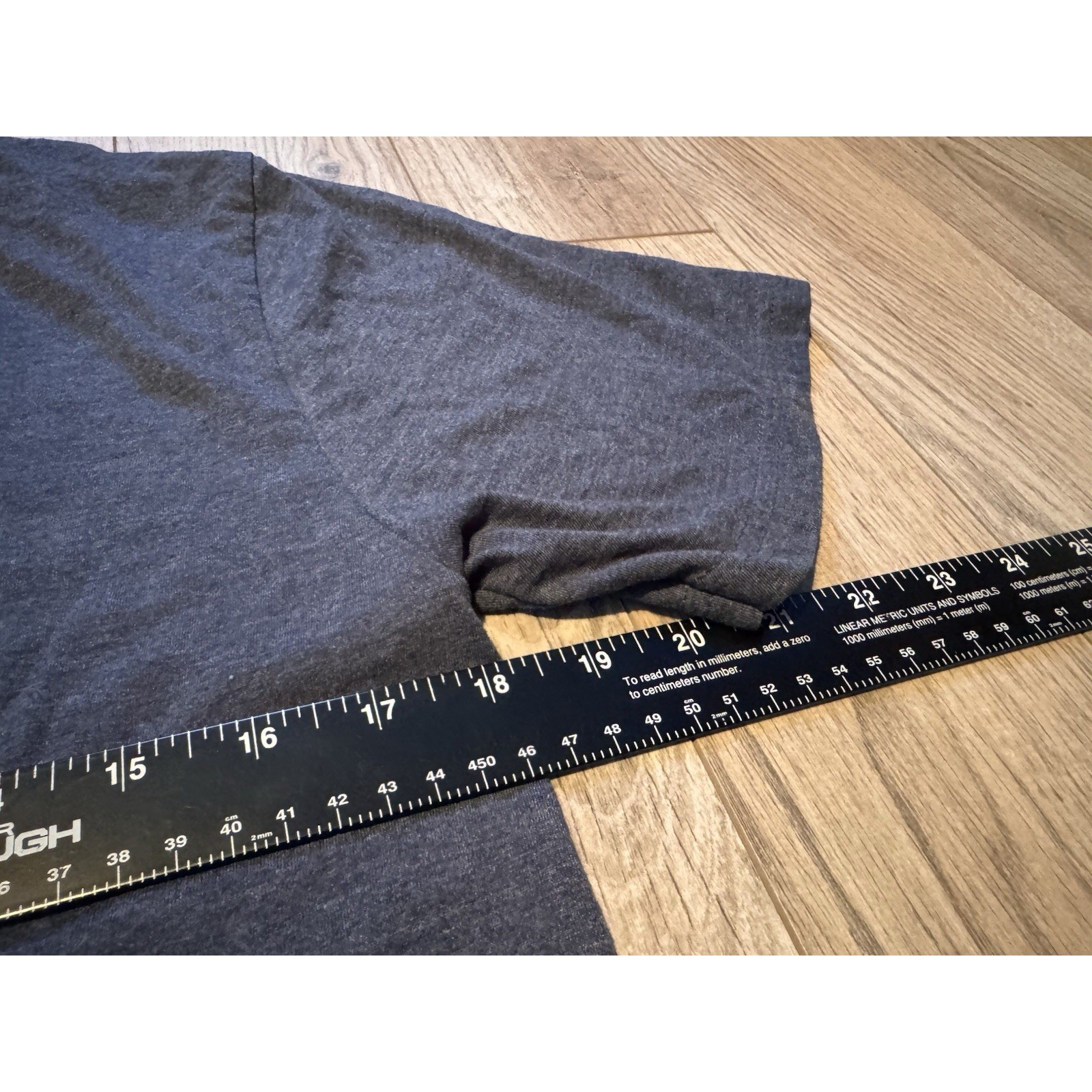 District Perfect Tri UP Music Fest 2022 T-Shirt Mens Medium Grey Concert Tee gallery