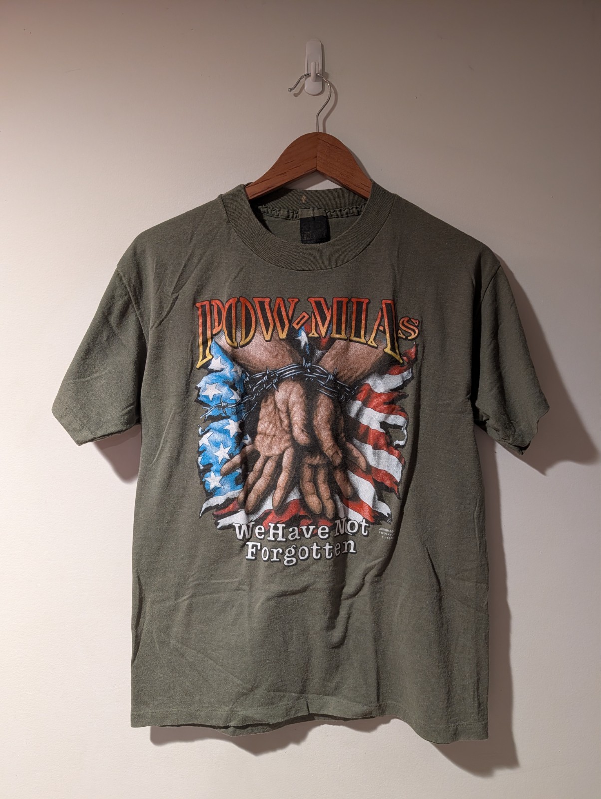 VTG 1989 3D Emblem POW MIA We Have Not Forgotten Graphic T Shirt Mens M Olive