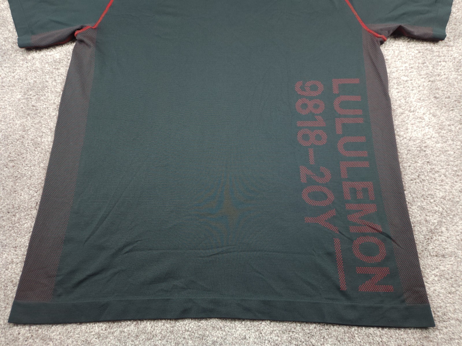 Lululemon T Shirt Mens Extra Large Grey Metal Vent Tech Tee 20Y Limited Edition gallery