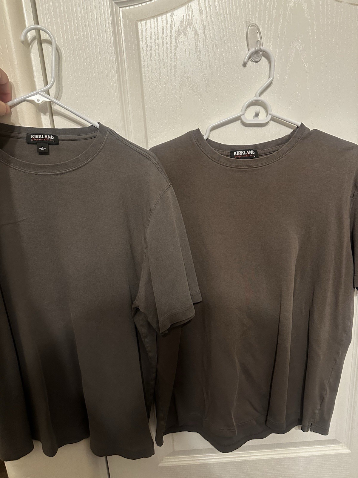 Kirkland Signature Men’s T-Shirt Size Large gallery