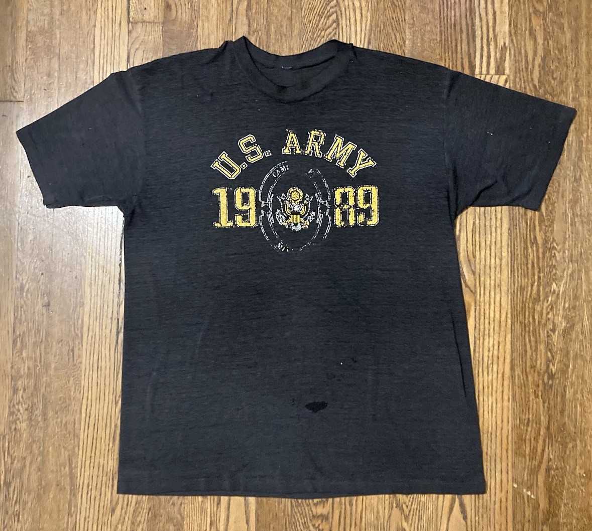 Vintage 80s US Army Single Stitch Shirt Military Camp Minnesota 1989 Distressed gallery
