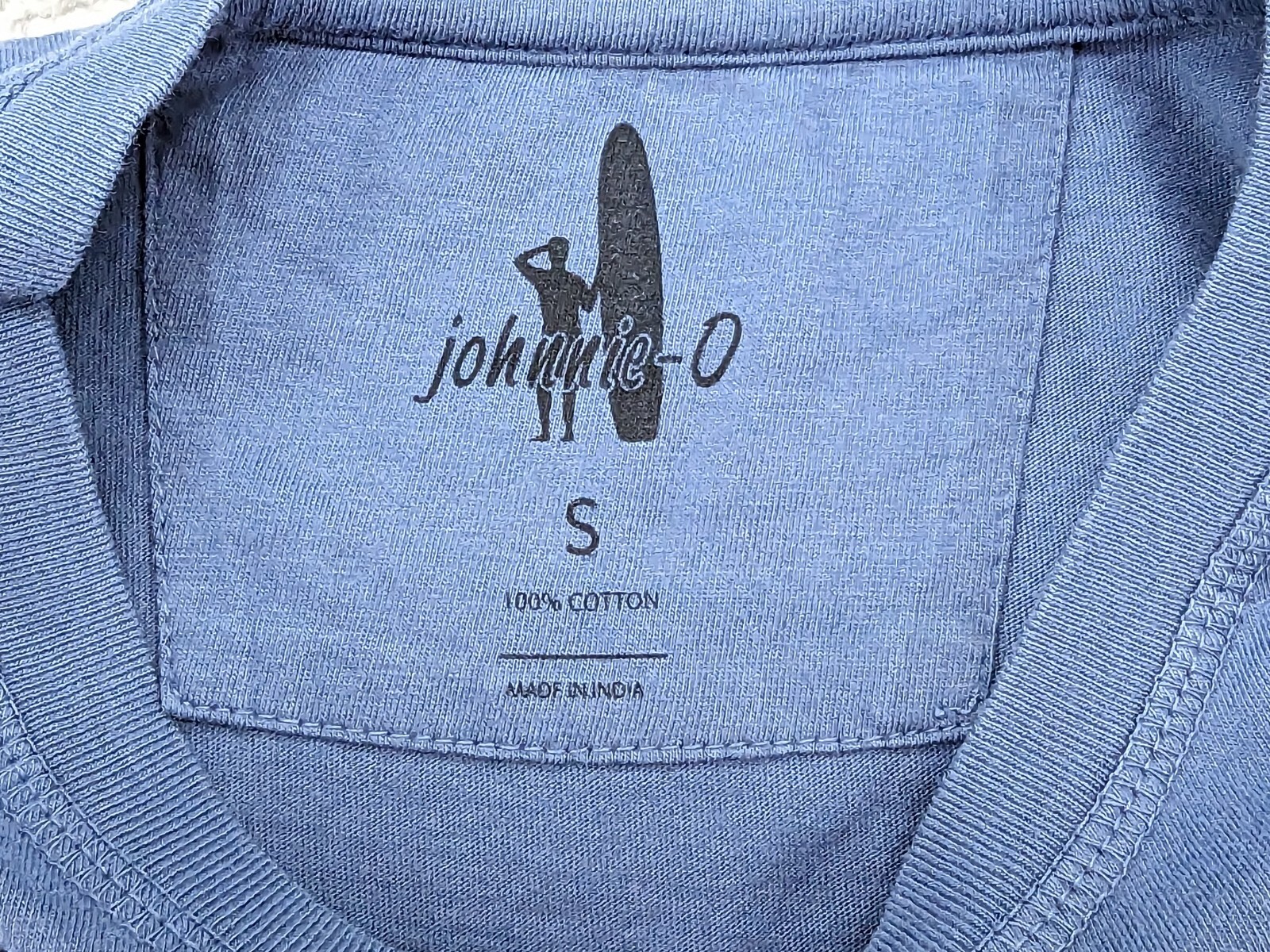 Johnnie-O T-Shirt Mens Small Blue SS Surfing 🏄 Patriotic Flag Crew Neck gallery