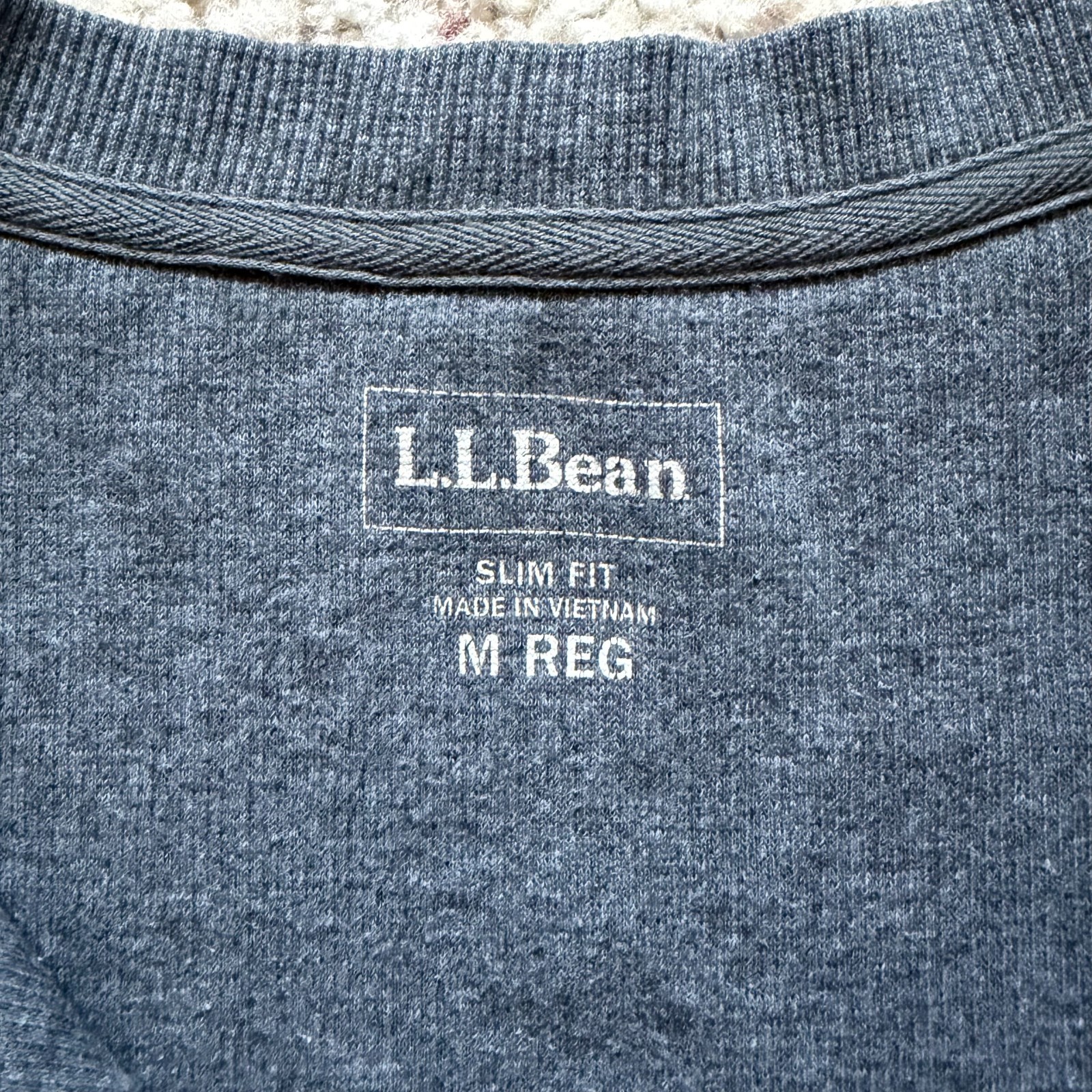 L.L. Bean 3 Button Waffle Knit Long Sleeve Henley Shirt Mens M Grey Slim 502225 gallery