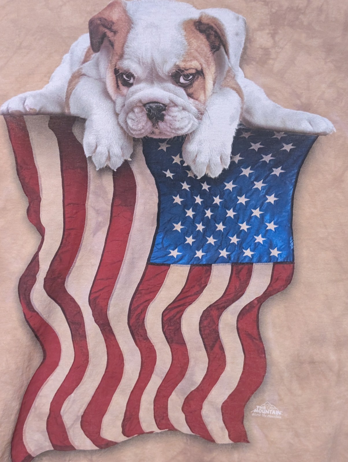 The Mountain Mens T-shirt Beige Patriotic Bulldog Defect Cloth Tag 3XL #6672