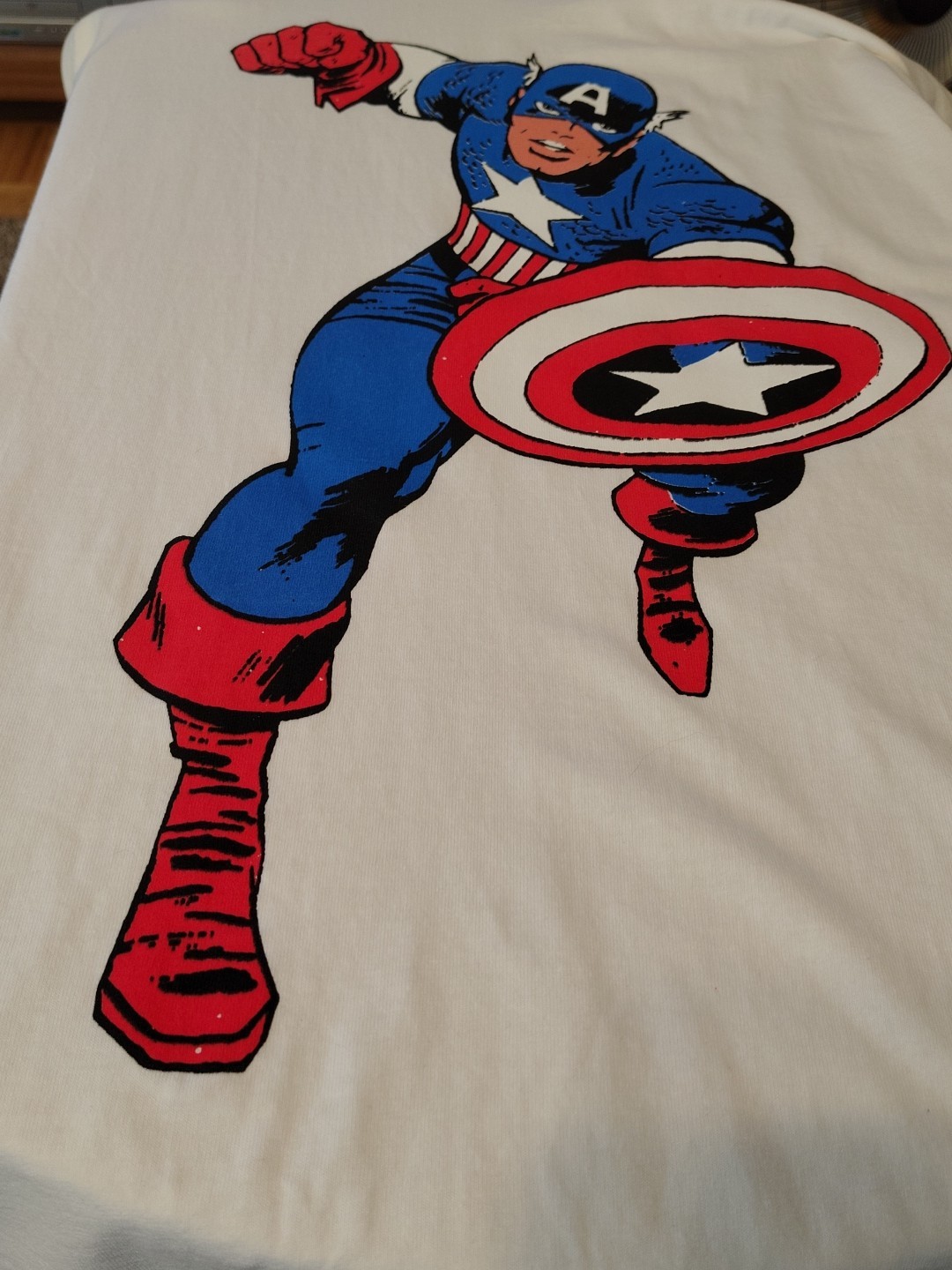 Captain America White T shirt 2XLT New And Never Used Large W/Long Length Marvel gallery