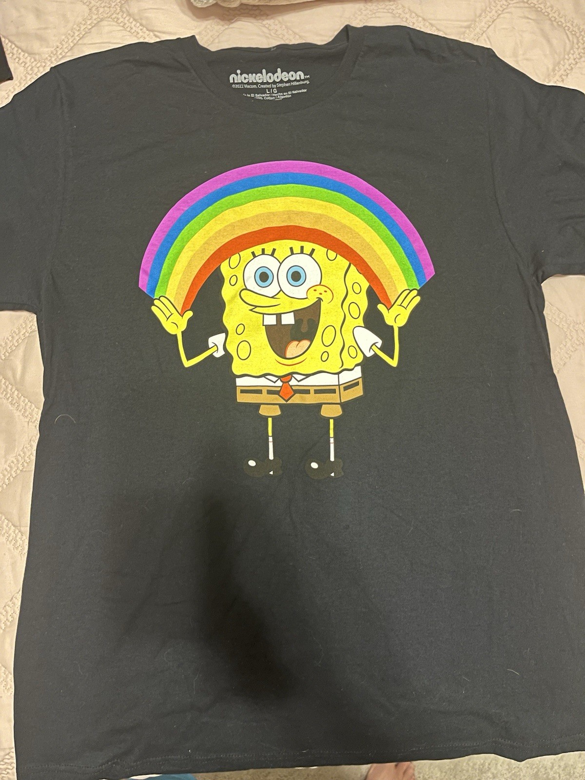 SpongeBob Square Pants Rainbow Graphic Black T Shirt unisex Sz L Happy Pride!