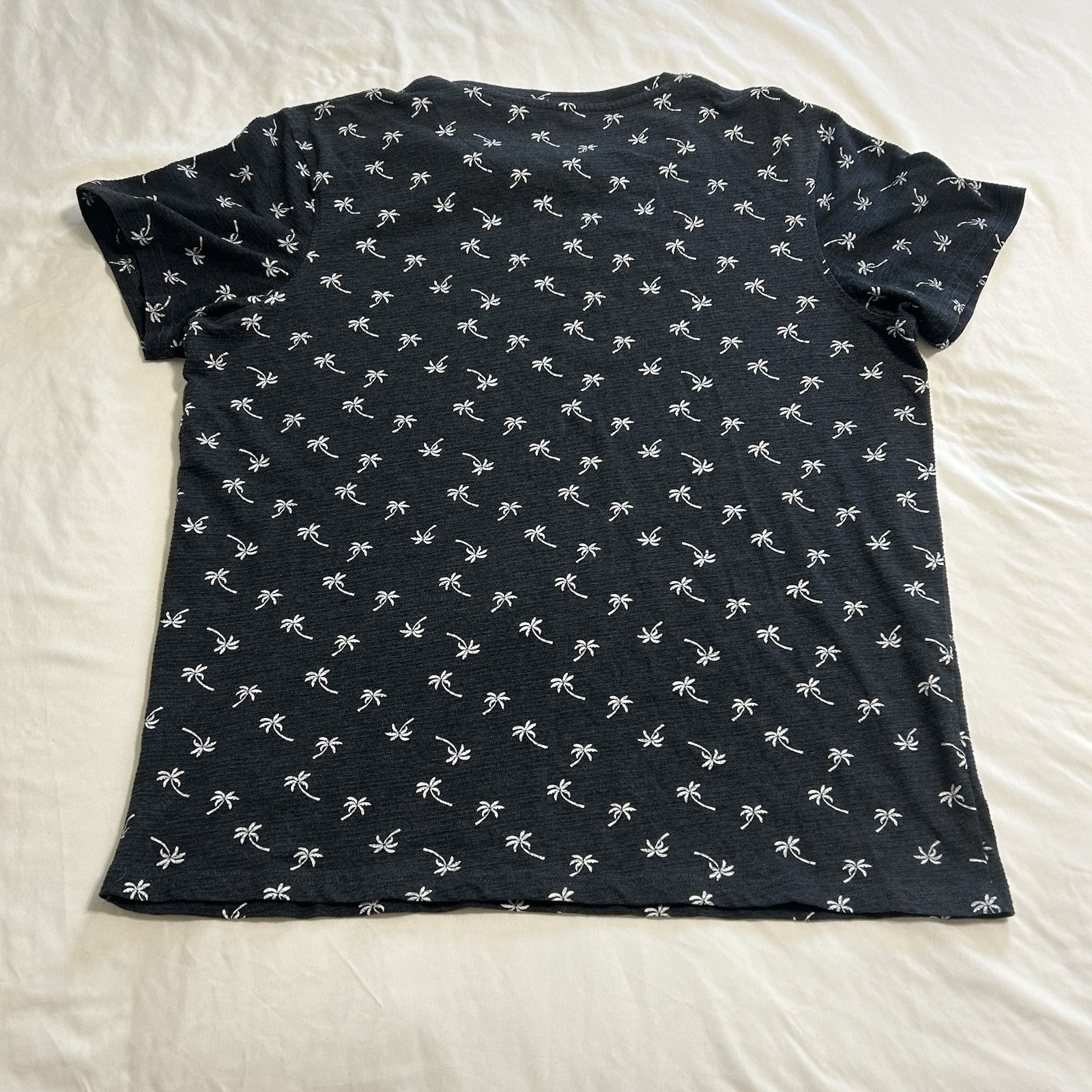 Essex Crossing Mens T Shirt Palm Tree Pattern Black Short Sleeve Size Large L gallery