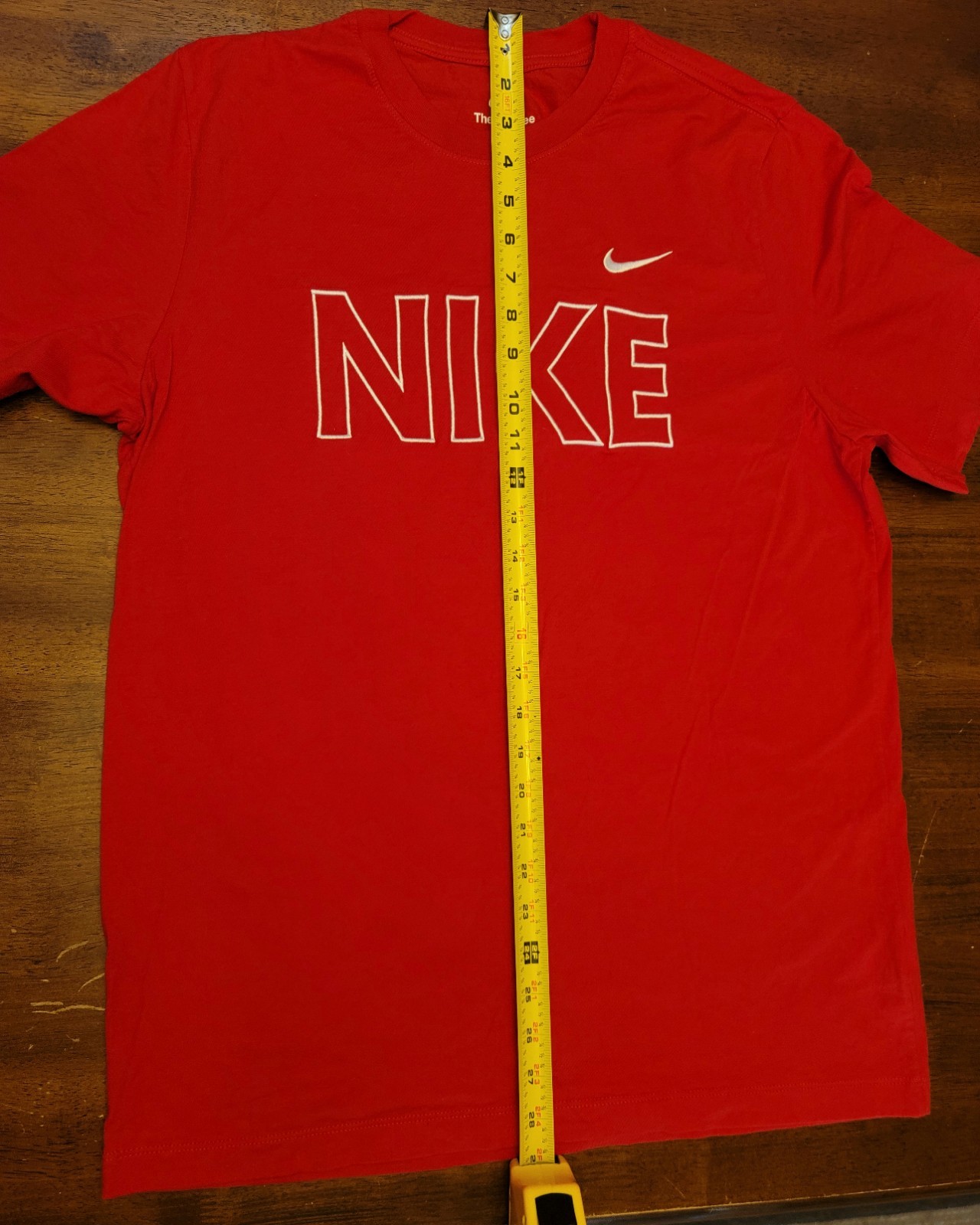 Mens Nike T-shirts Size Large Lot of 2 gallery