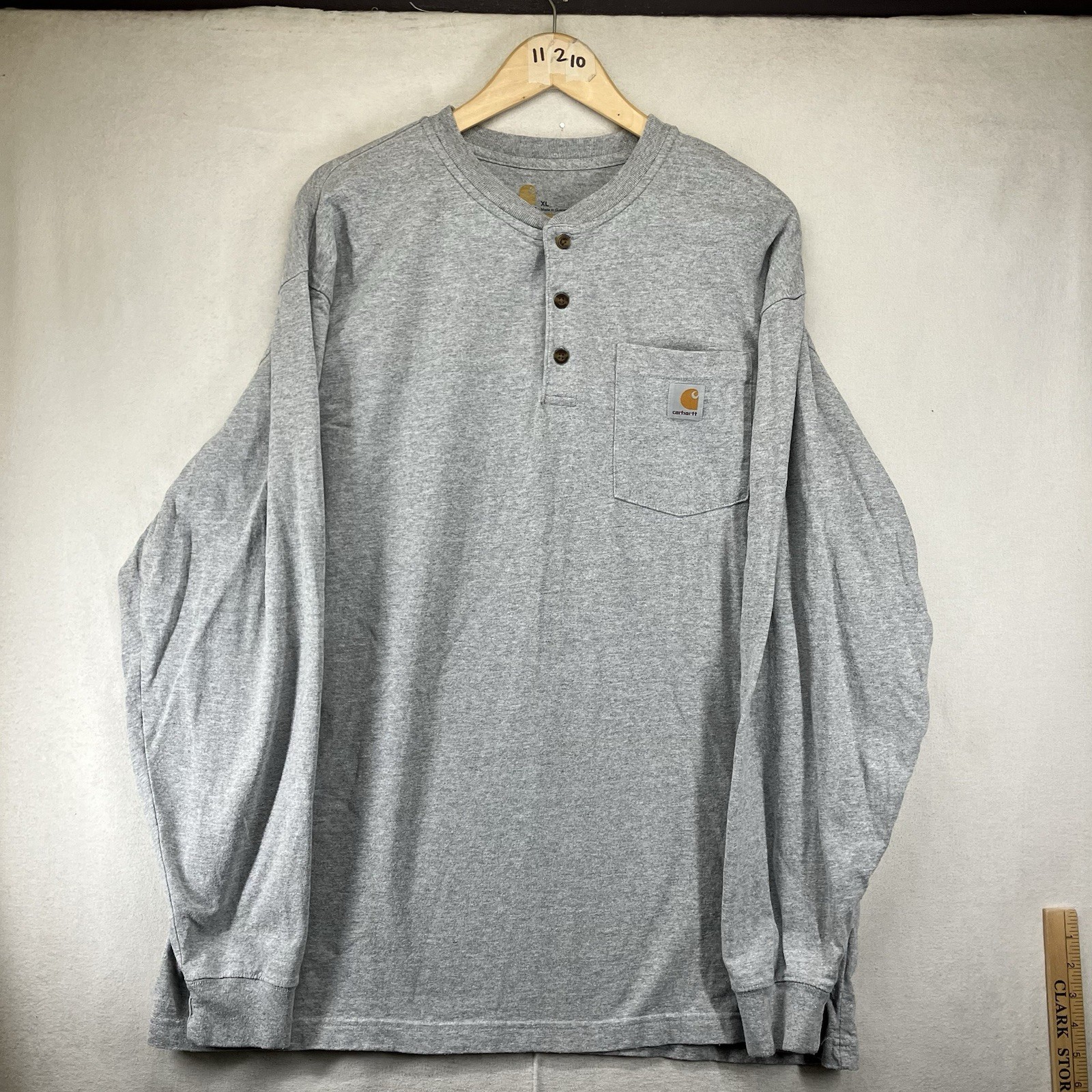 Y2K Carhartt T Shirt XL Heather Gray Henley Neck LS Heavy Cotton Blend 2016 EUC gallery