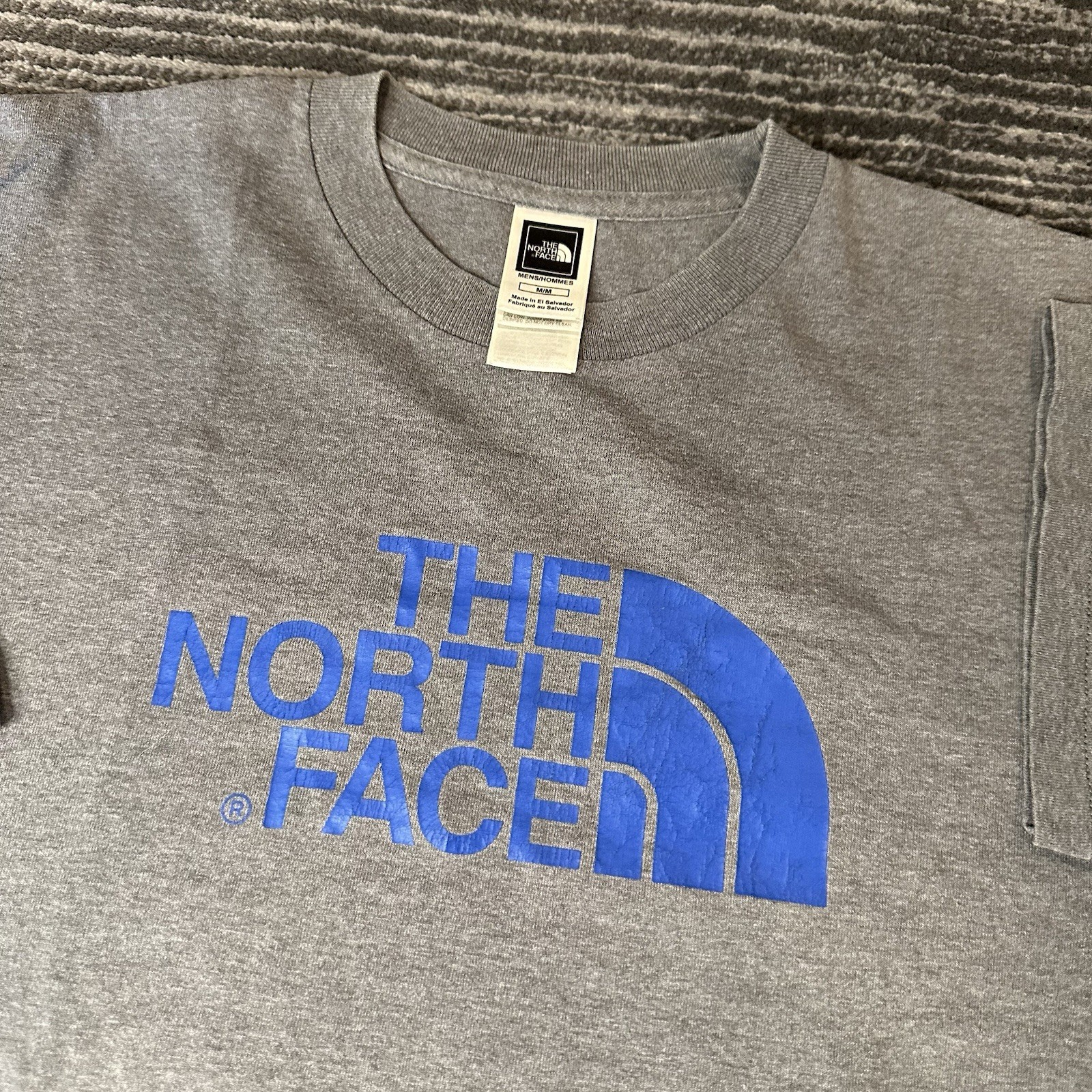 The North Face T Shirt Mens M Gray Blue Spell Out Logo Camping Outdoor Tee gallery