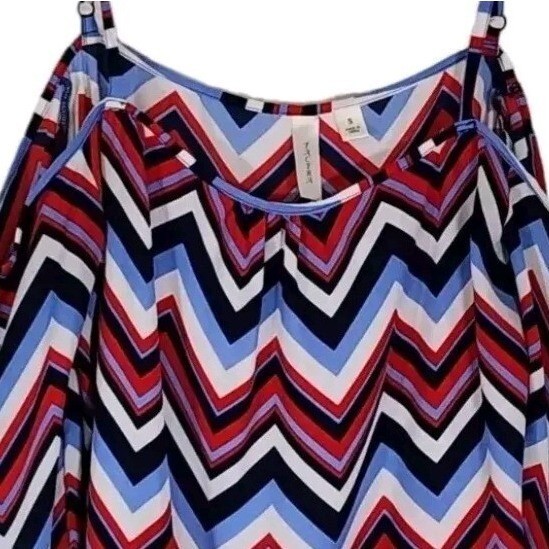 TACERA Open Shoulder With Strap Sleeves Women's Chevron Style Shirt Size Small gallery