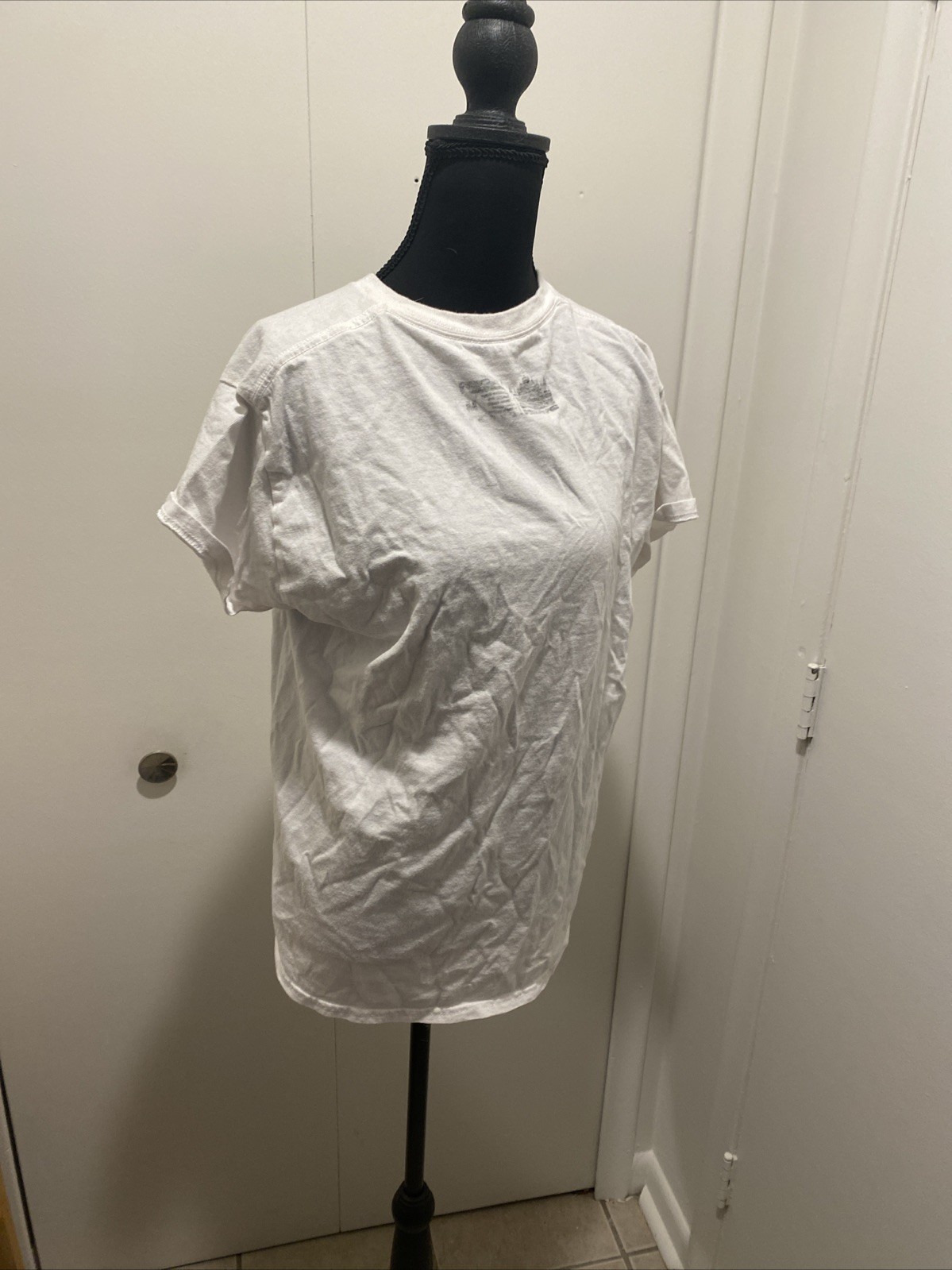 VTG Y2K Stash Goth Anime Girl Graphic Tee Sz M Skater Grunge Streetwear Emo Punk gallery