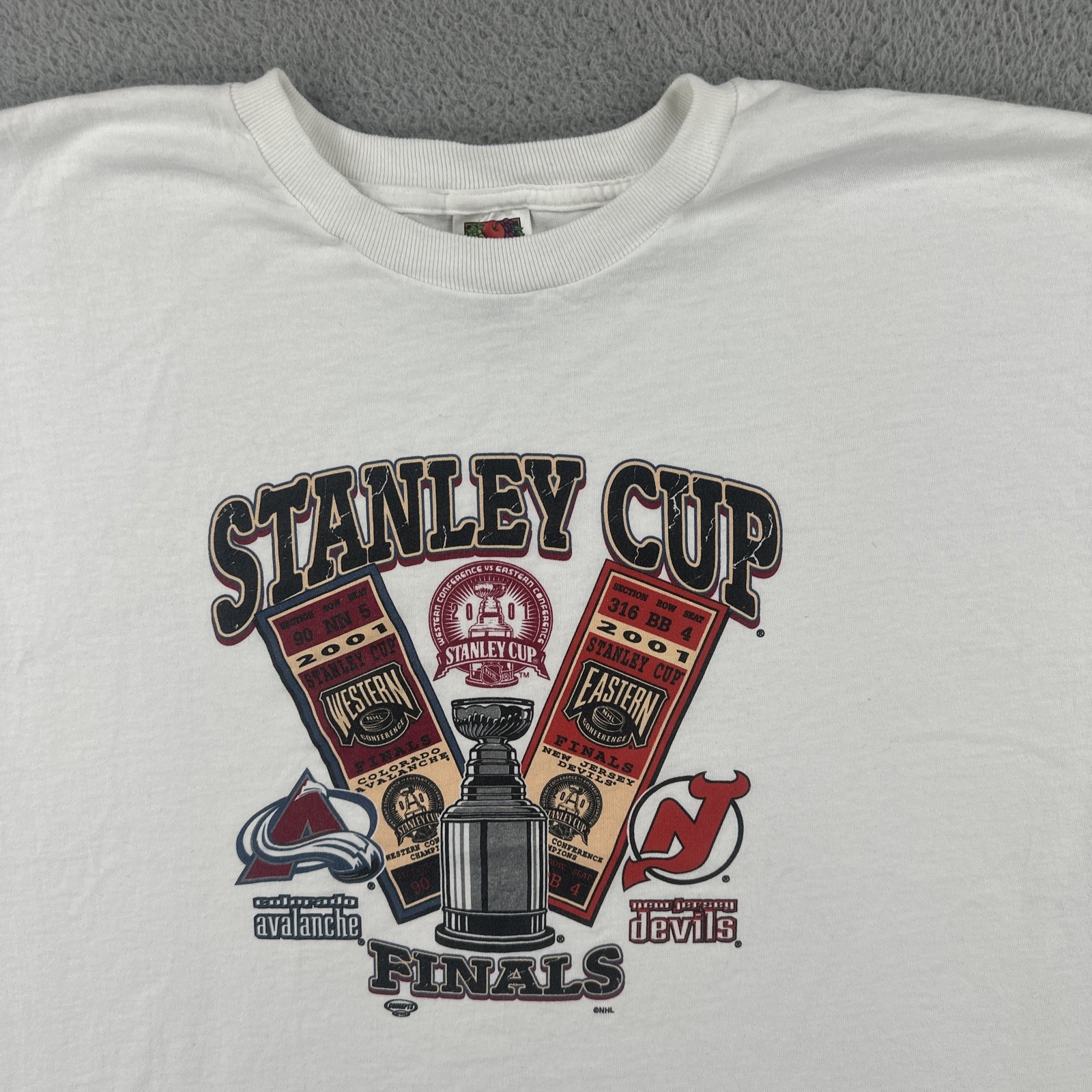 Vintage Fruit Of The Loom XL White Shirt 2001 NHL Hockey Stanley Cup Finals Tee gallery