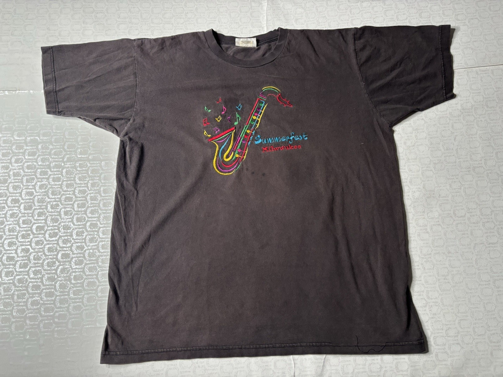 Vintage Milwaukee Summerfest T Shirt Saxophone Men XL gallery