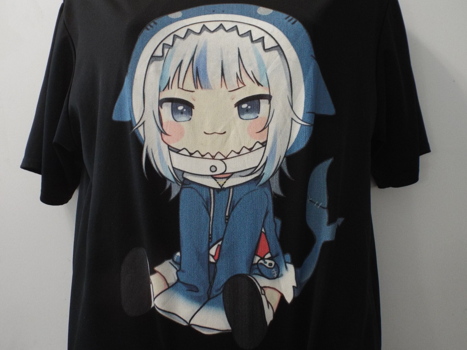 Hololive “Gawr Gura Sitting” Anime Chibi Shark Girl VTuber Shirt (C2 Sport) (M)