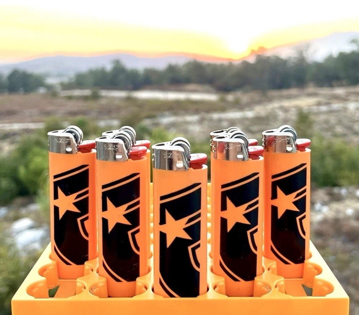 Famous Stars And Straps BIC Lighter Travis Barker Blink 182 420 Promo