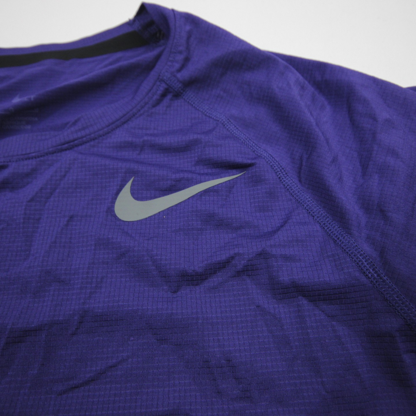 Nike Dri-Fit Short Sleeve Shirt Men's Purple Used L gallery