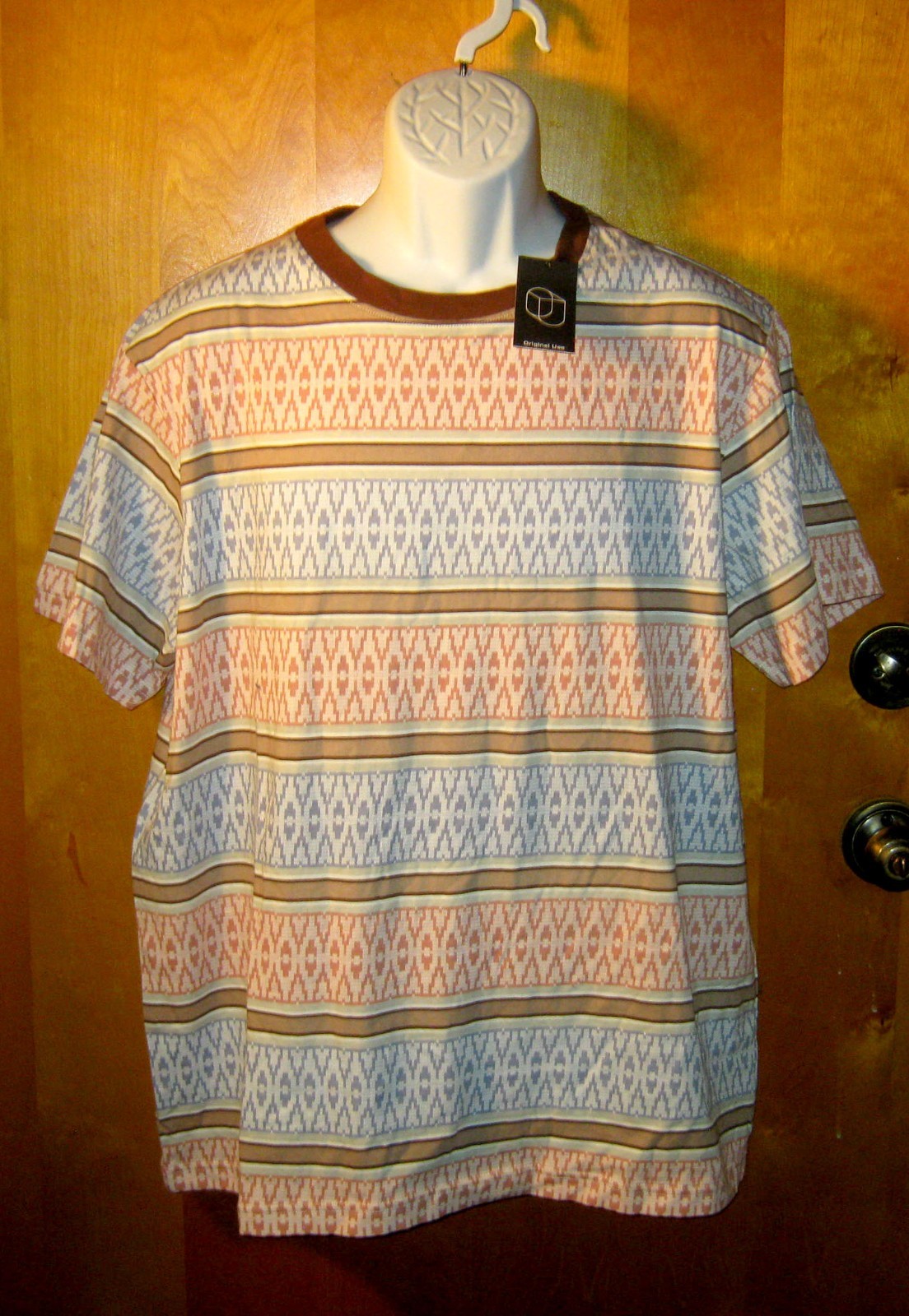 Original Use Retro Pattern Shirt Size L New with Tags