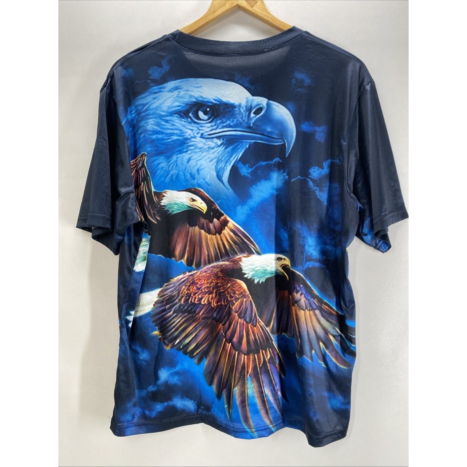 Ultra Sheer Eagle Print T Shirt Men’s XL 46-48 Lightweight Graphic Tee gallery