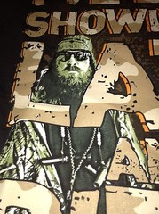 Duck Dynasty T-Shirt COMMANDER SI Robertson I’m Late Dirty My Jase Duck Small