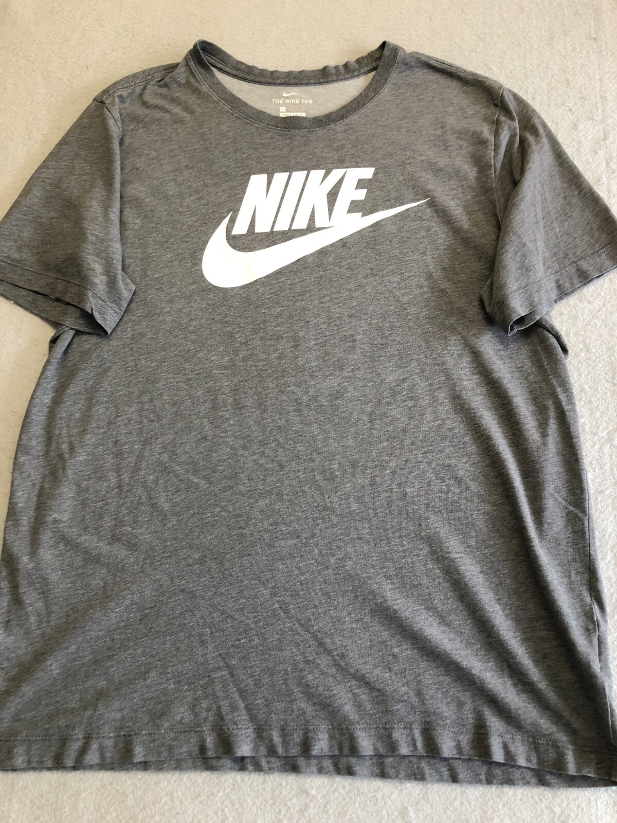 Nike T-Shirt Men's Extra Large Dri-Fit Swoosh Logo Gray Activewear Casual Tee gallery