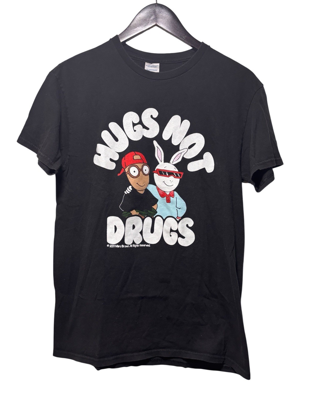 Vintage 2001 Arthur The Show Hugs Not Drugs T-shirt Adult Size Medium TV Promo gallery