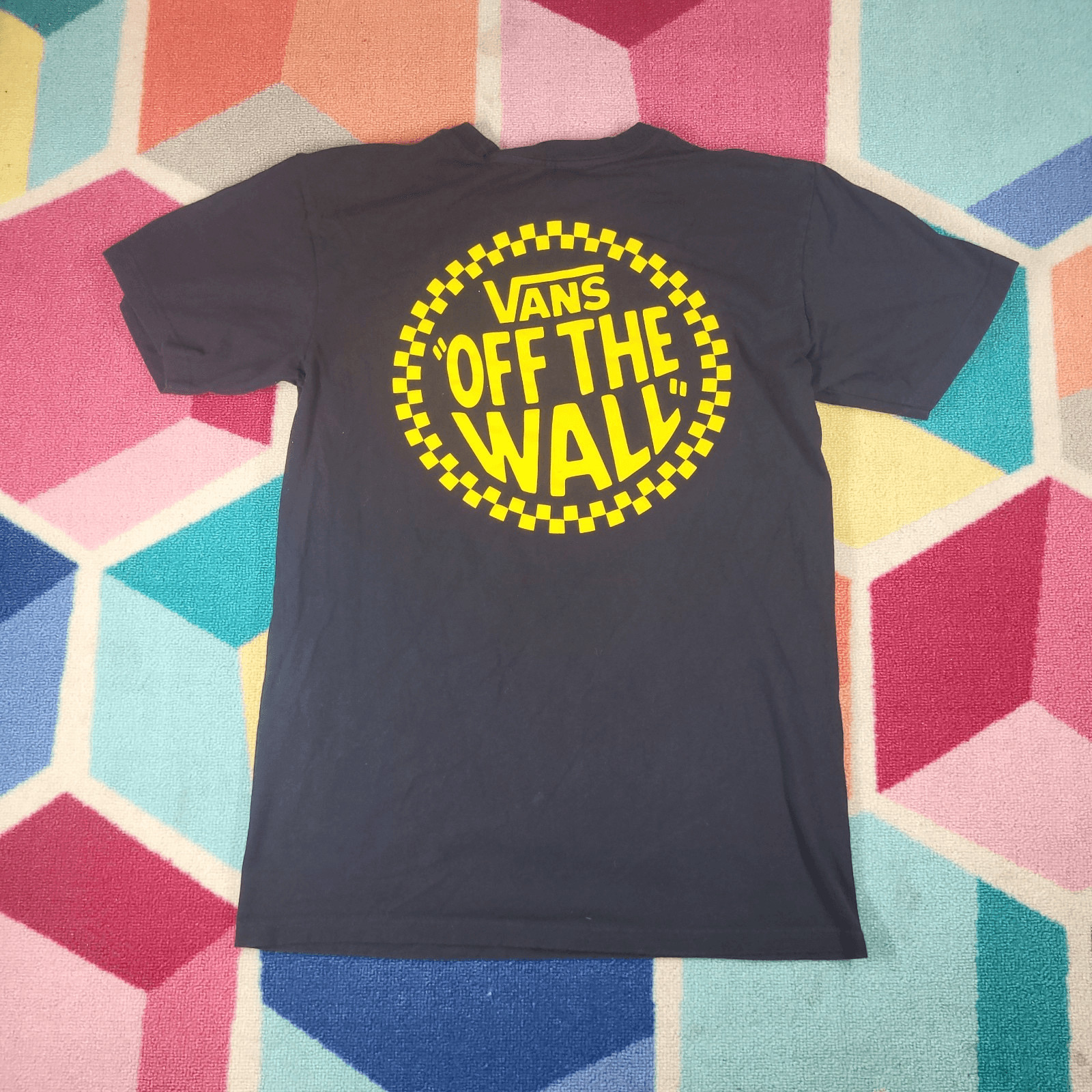 Vans OFF THE WALL Graphic T-Shirt Size Small Black w/Yellow Logo Double-Sided gallery
