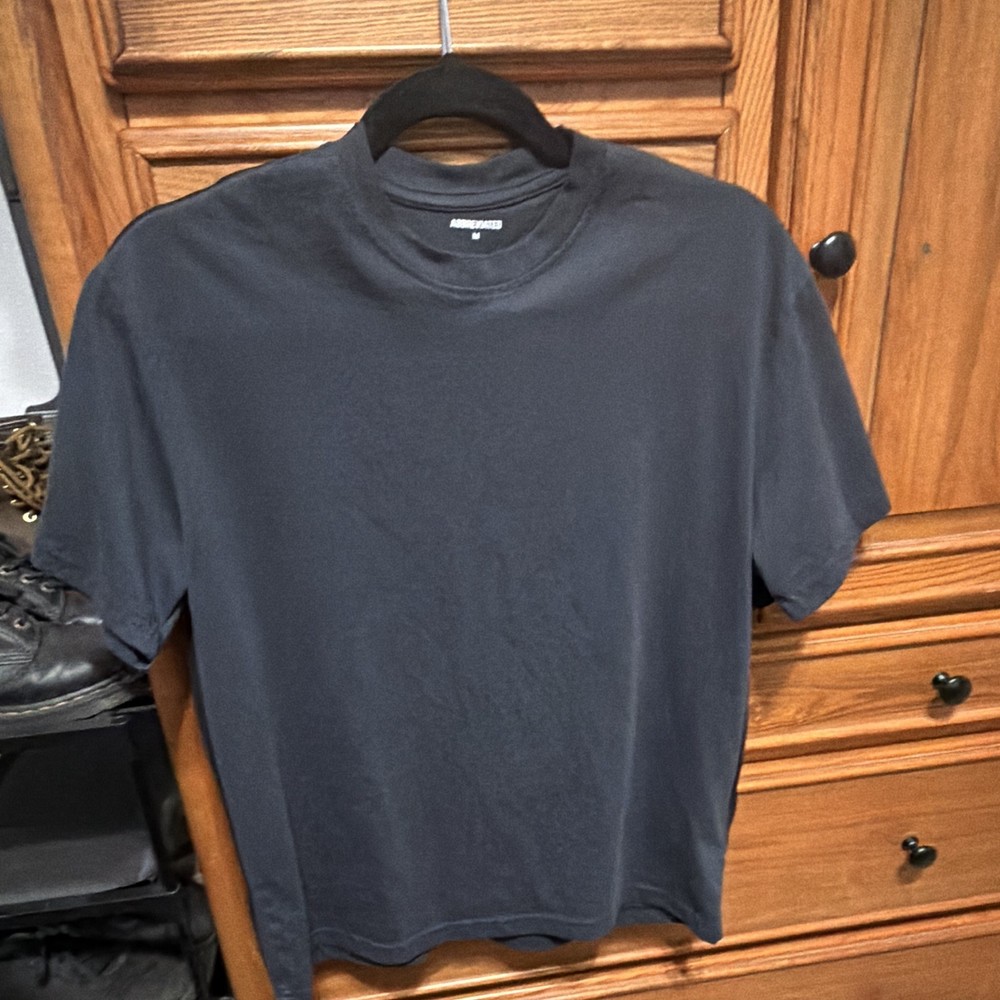 Abbreviated Men’s M Blue Crew Neck Short Sleeve Cotton Jersey Solid T-Shirt