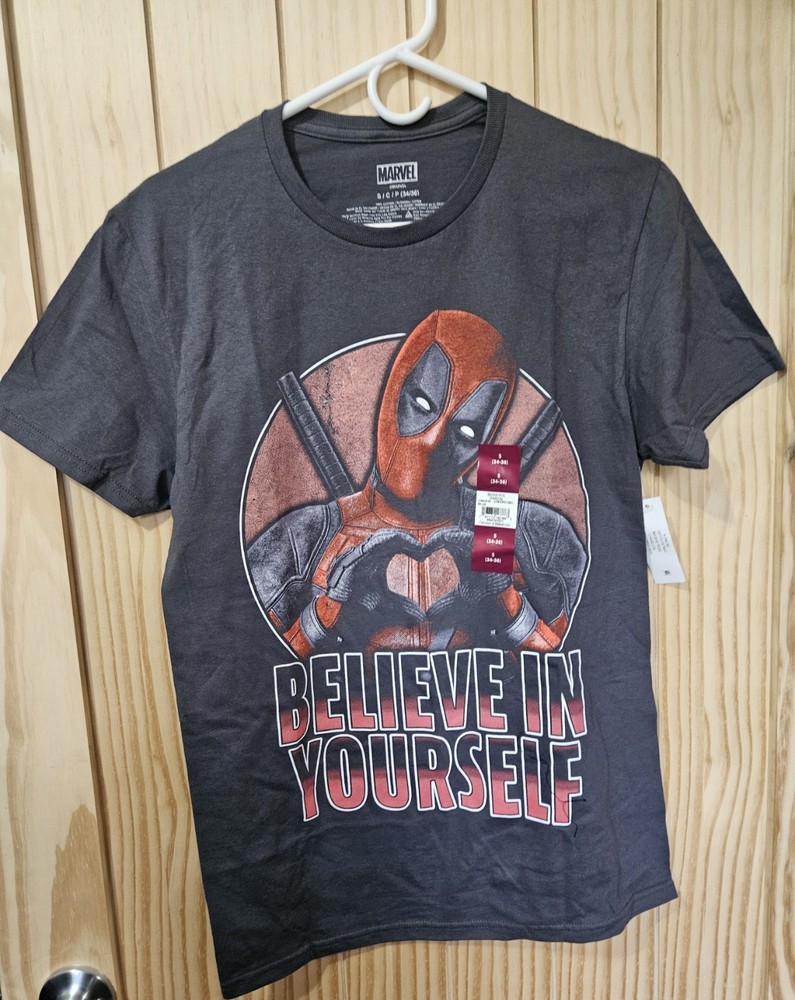 DEAD POOL BELIVE IN YOURSELF MENS GRAY T SHIRT SIZE SMALL 34-36 CASUAL SHORT SL