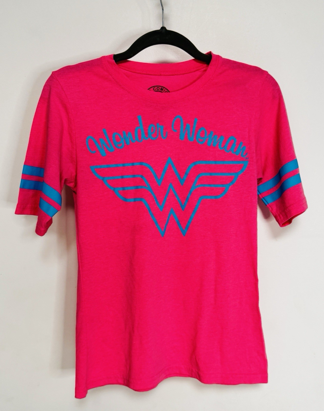Wonder Woman Pink T-Shirt – Licensed DC Comics Juniors Size 14 – Woman M 7-9 New