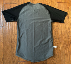 NWT BYLT Premium Basics Drop Cut Short Sleeve Lux Shirt Mens Small Black Gray