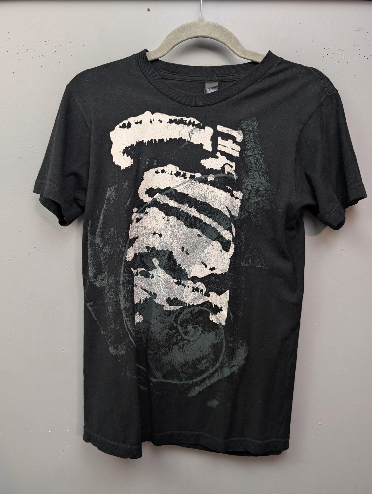 Abstract Spiral Fossil Graphic Shirt Mens Small Black Distressed Tee Tultex gallery