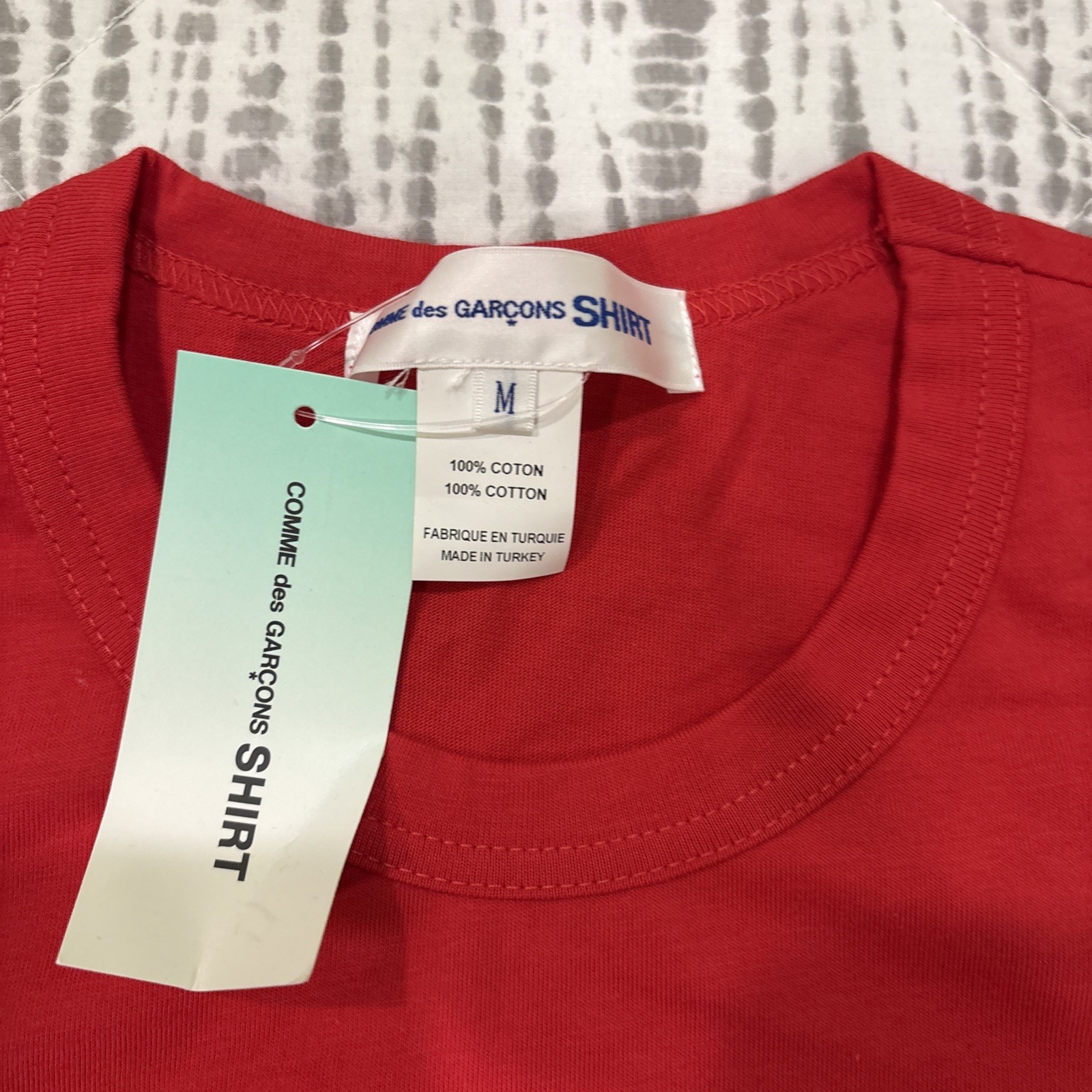 Comme des Garçons SHIRT Red T-Shirt Size M 100% Cotton Made in Turkey New w/ Tag gallery