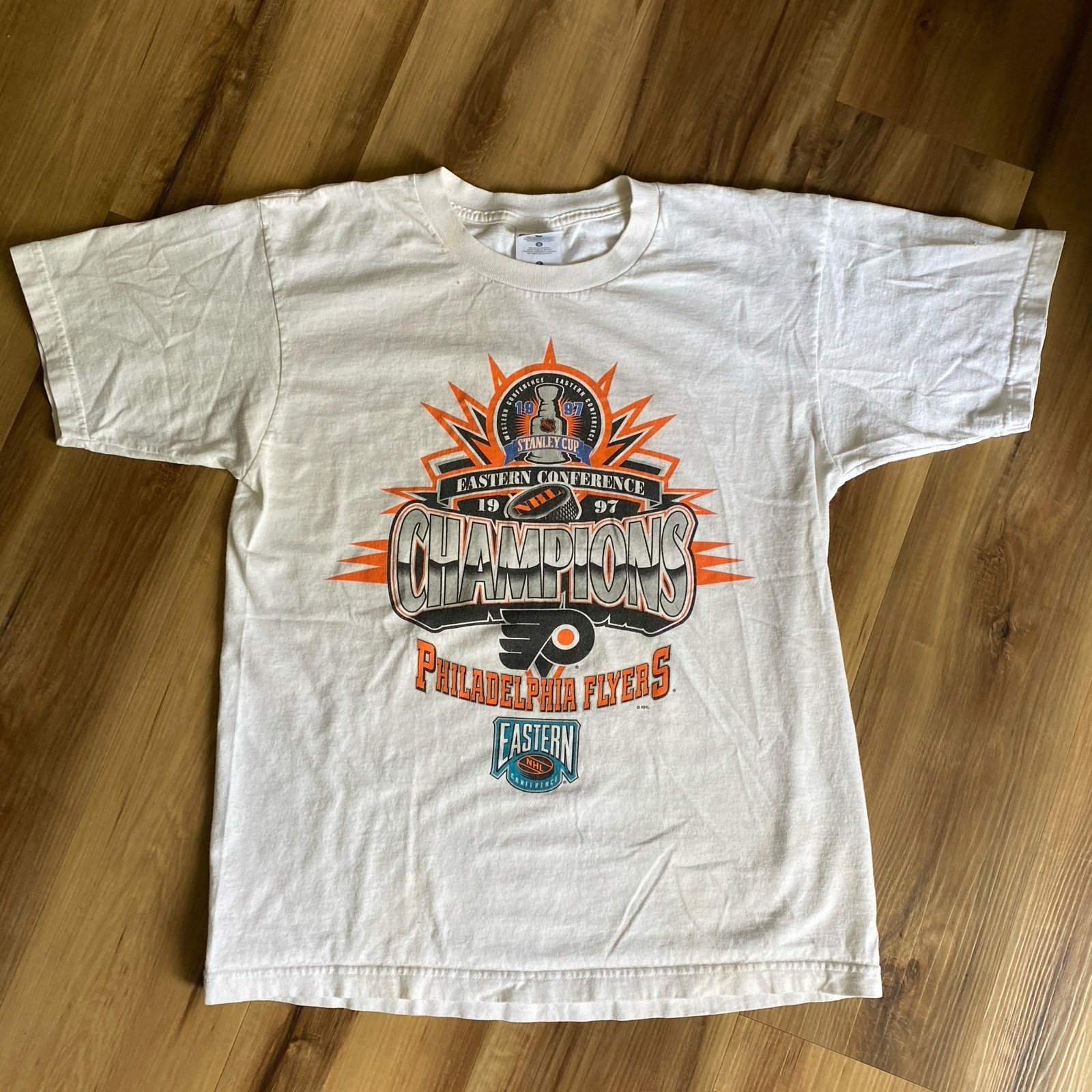Vintage 1997 Philadelphia Flyers NHL Eastern Conference Champions T-Shirt Large gallery
