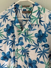Men’s XL Tropical Shirt. Button-down. Excellent Condition.