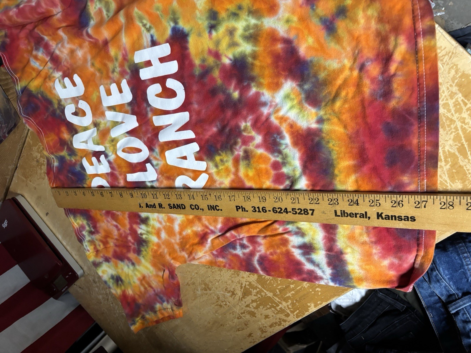 Hideaway Pizza Tiedye 2-sided T SHIRT L Large Gildan Hammer Colorful Orange Lava gallery