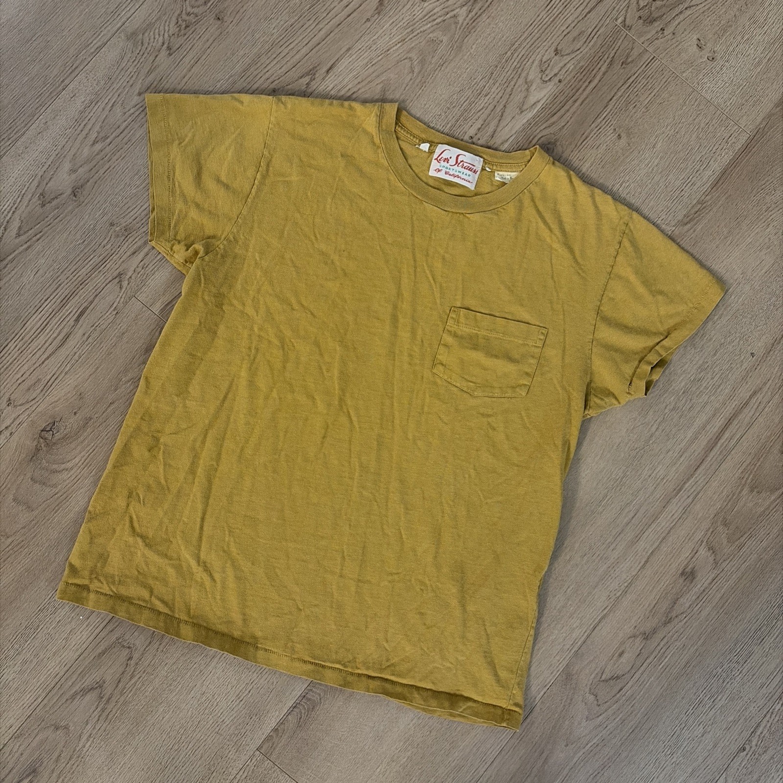VINTAGE LEVI’S | LVC 50s Sportswear T-Shirt Clothing Marigold Rare Color Size M gallery
