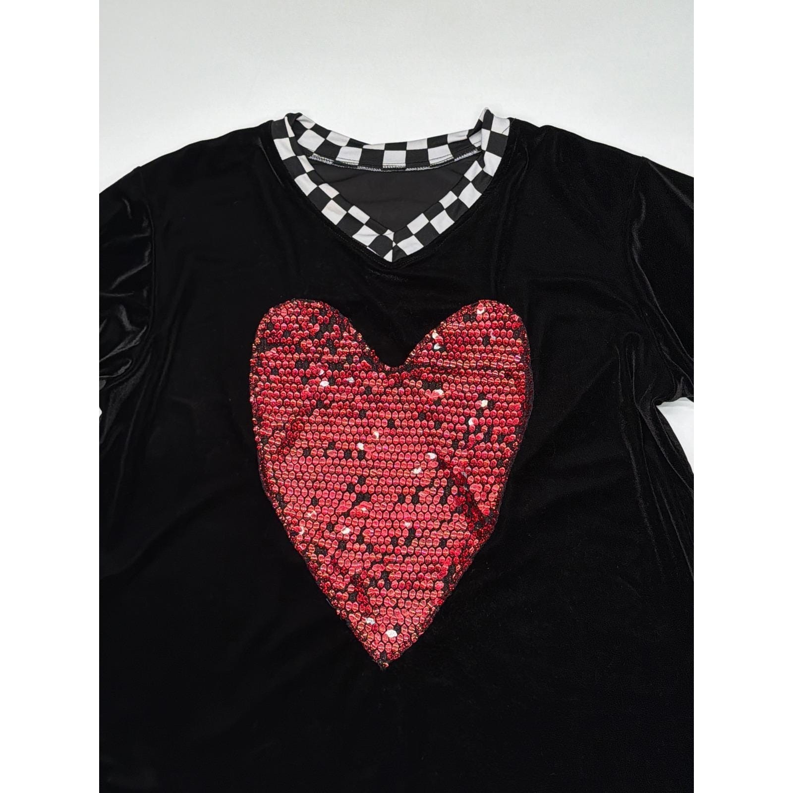 Mens Black Velvet Long Sleeve V Neck Shirt Red Sequin Heart Checkerboard Trim M gallery