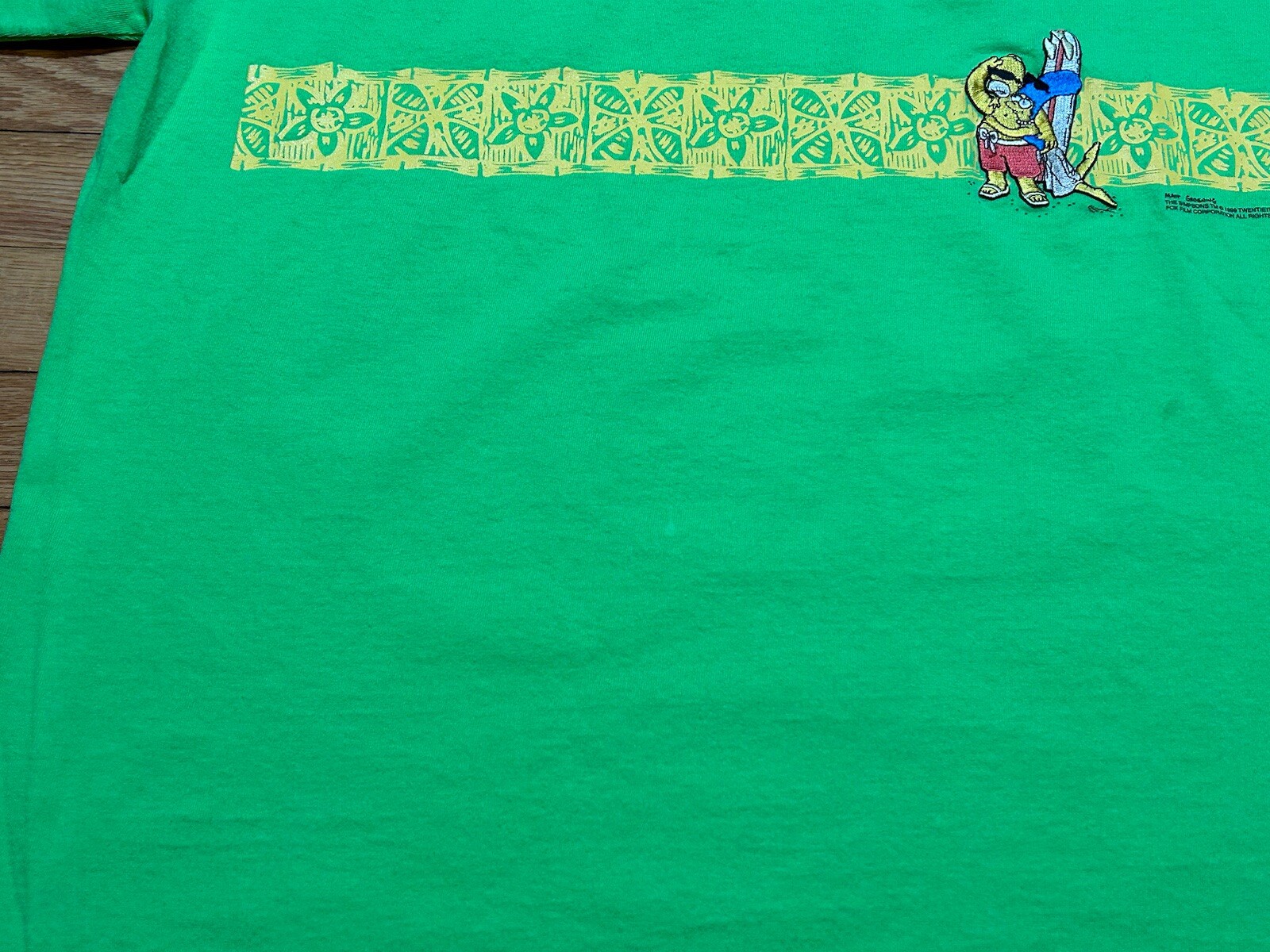 Vtg 90s 1999 The Simpsons Homer Marge Surfing Hawaii Cartoon T-Shirt Size XL gallery