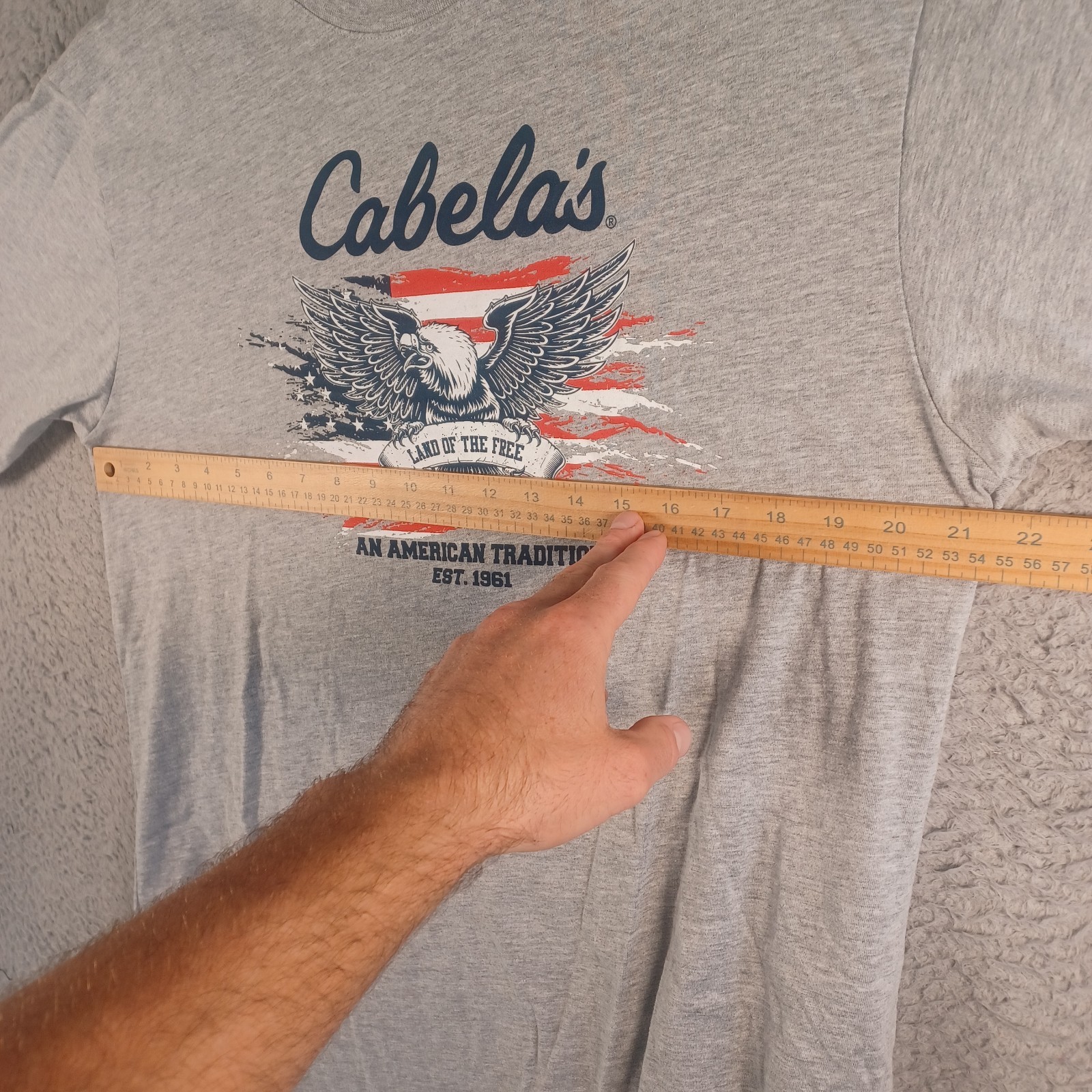Cabela's Mens Gray T-Shirt Size Large Hunting Camping Outdoor American Tradition gallery